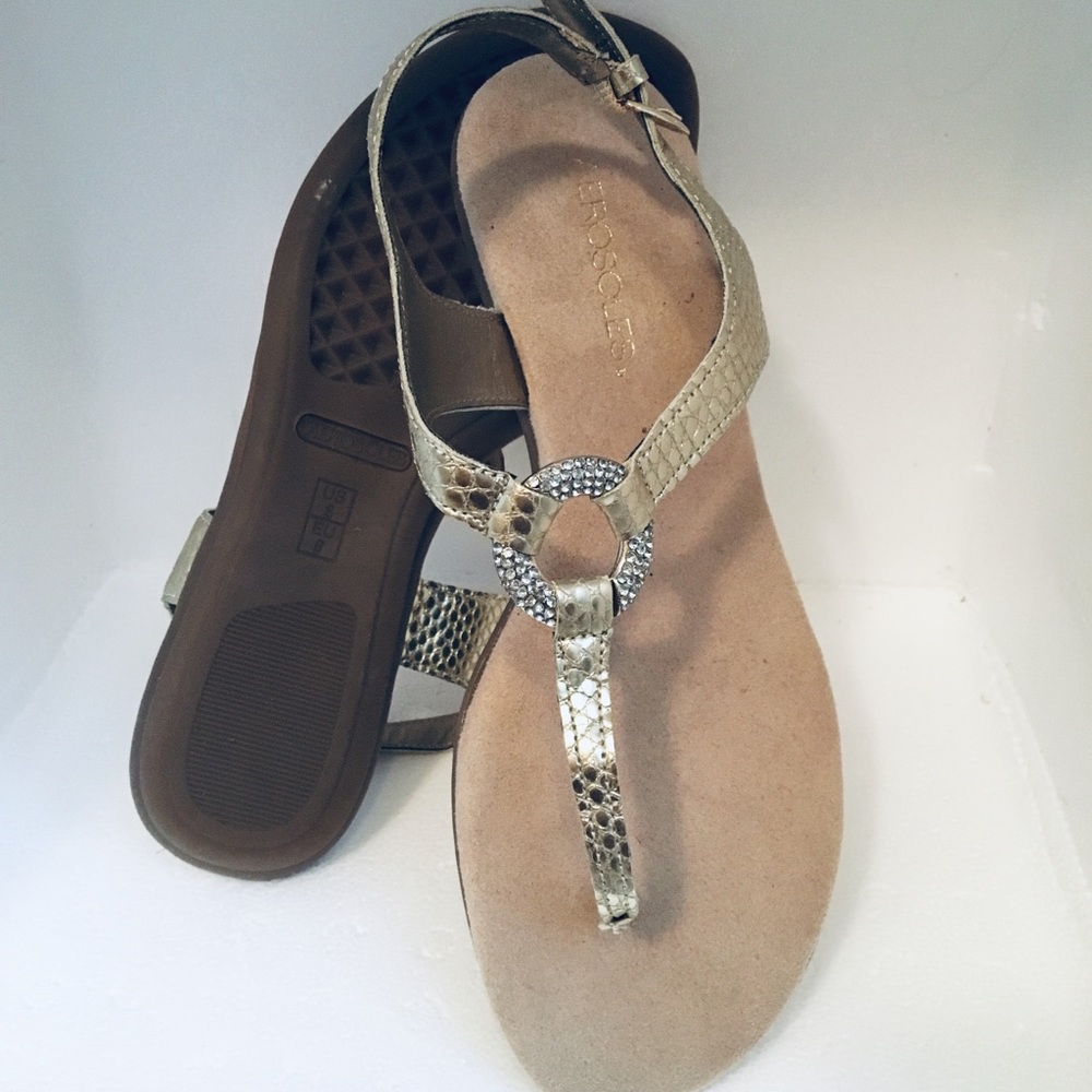 NWOT Aerosoles Gold Python Gladiator Sandals